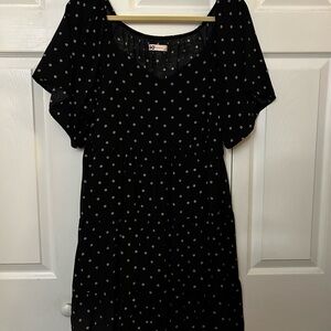 SO Black Dress with White Dots 1x